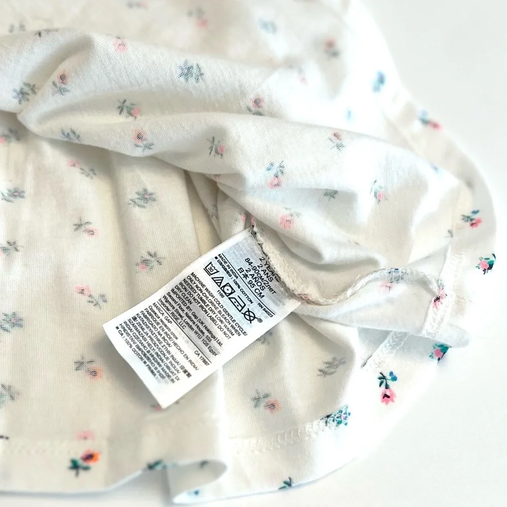GAP White Floral Print Spaghetti Strap Top with Ruffle Girls 2T - SO Pretty
